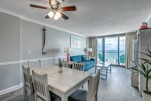 Interior - Palms Resort #1704: 2 BR, 2.5 BA Condominium in Myrtle Beach, Sleeps 6 (Myrtle Beach)