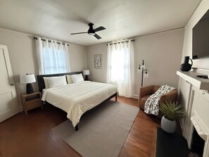 3 chambres, fer et planche à repasser, Wi-Fi gratuit, draps fournis