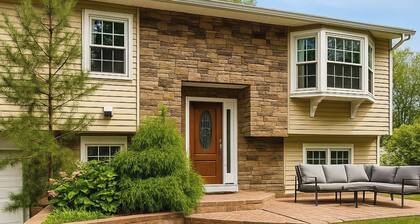 This house is a 3 bedroom(s), 2 bathrooms, located in Latham, NY.