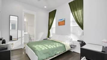 Camera, vista città | Biancheria da letto di alta qualità, con stile personalizzato