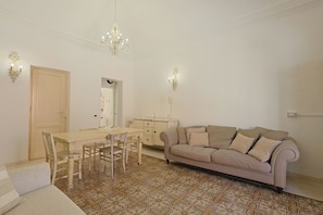 Living area - Favignana Apartment Alma (Favignana)