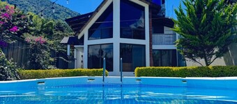 Casa Viento - Private Pool, Garden & BBQ
