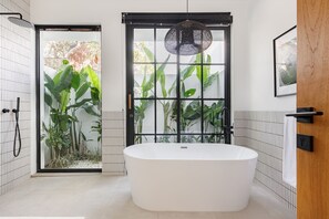Hair dryer, towels - Family Nest 2-Bedroom Villa with private pool (Kabupaten Badung)