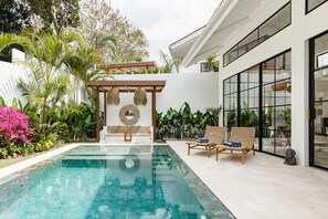 Pool - Family Nest 3-Bedroom Villa with private pool (Kabupaten Badung)