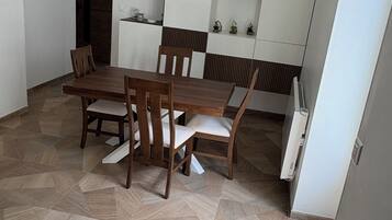 Dineren