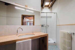 Asciugacapelli, asciugamani