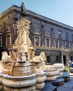 Point of interest - Dimora dei Marchesi: noble palace in the heart of Naples with 4 elegant suites (Napoli)