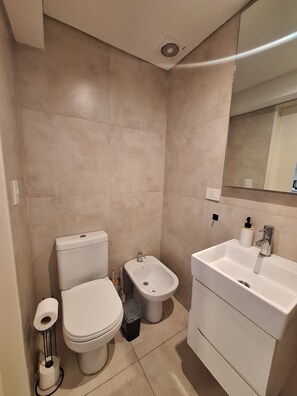 Bathroom - Apartment in Nuñez (Buenos Aires)