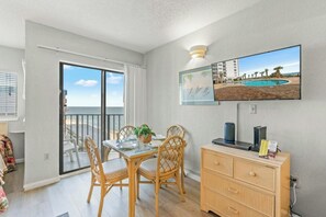Dining - Palace Resort 1106- 1 Bedroom- Side Ocean View (Myrtle Beach)
