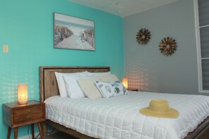 1 bedroom, iron/ironing board, free WiFi, bed sheets - 1BR beachfront stay with walk-out beach access and kayak (Cabo Rojo)