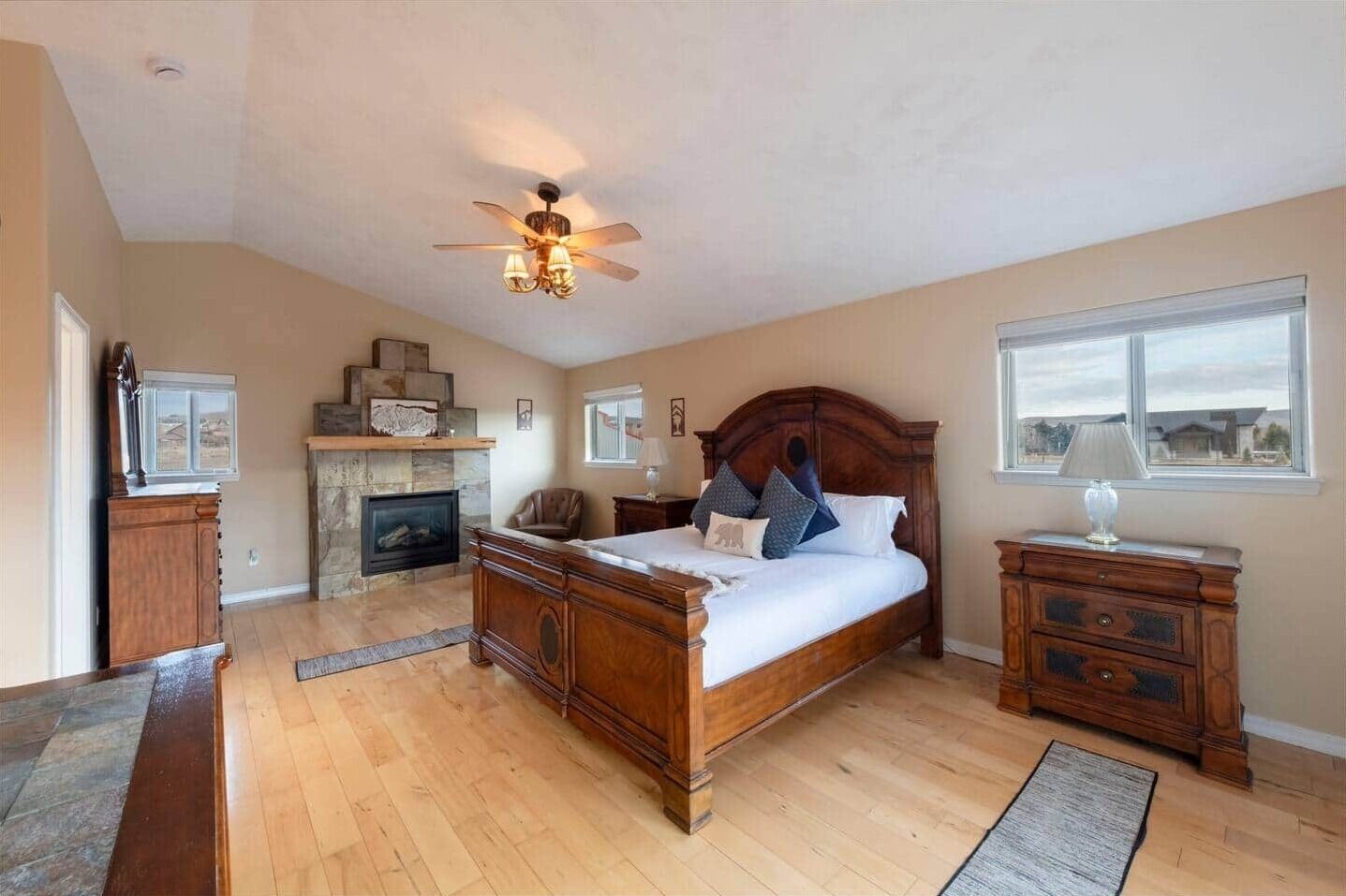 6 Schlafzimmer, kostenloses WLAN, Bettwäsche