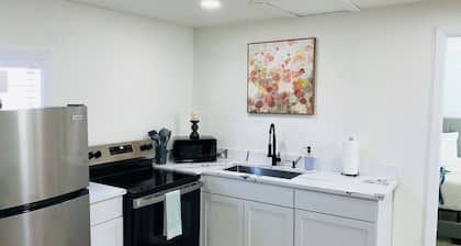 Boardwalk Bungalow Combo Stay for 9