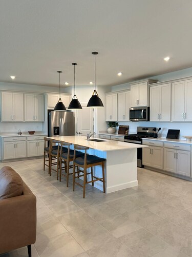 Charming 3-bedroom house in Tradition Port St Lucie with AC