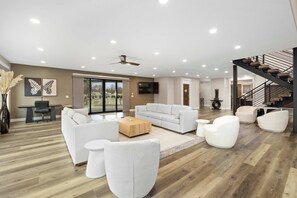 Interior - Luxury Modern Lodge on St. Joe River- 6,000 Sq Ft - Sleeps 12 (Spencerville)