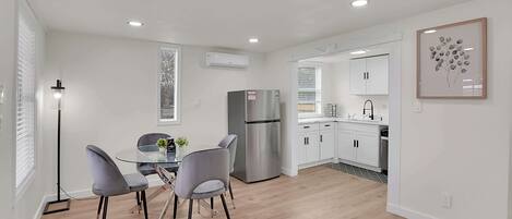 Appartamento, letti multipli, patio, vista giardino (Boardwalk Bungalow 1) | Ristoranti