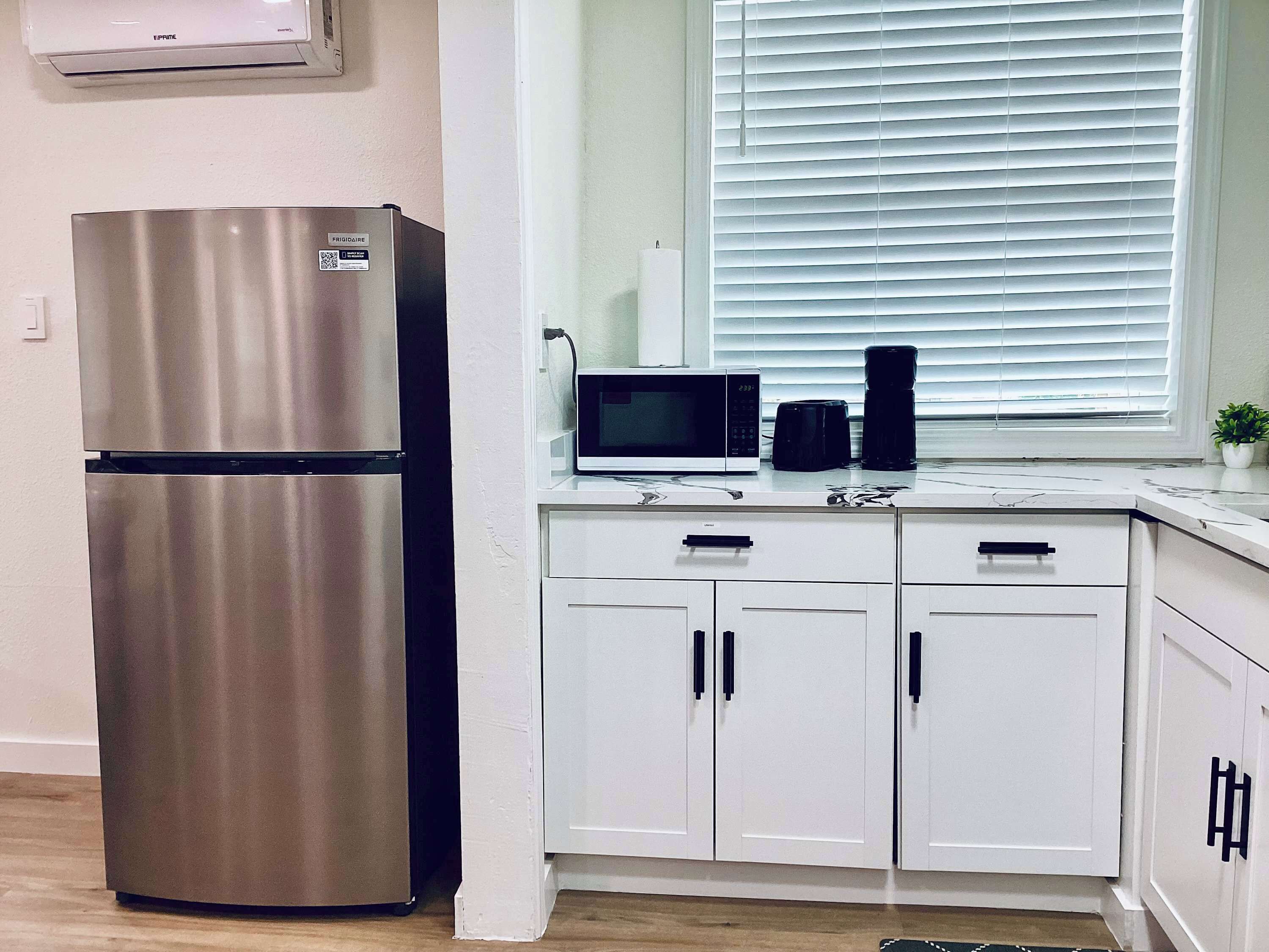 Apartment, Multiple Beds, Patio, Garden View (Boardwalk Bungalow 1) | Private kitchen