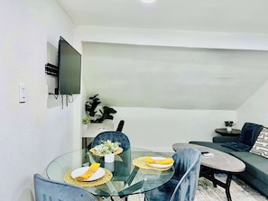 House, 1 King Bed with Sofa bed, Kitchen, Garden View (Boardwalk Bungalow 2) | Dining - Boardwalk Bungalow 2 Up to 3 (League City)