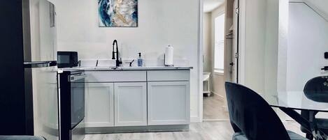 Maison, 1 trÚs grand lit et 1 canapé-lit, cuisine, vue sur le jardin (Boardwalk Bungalow 2) | Intérieur