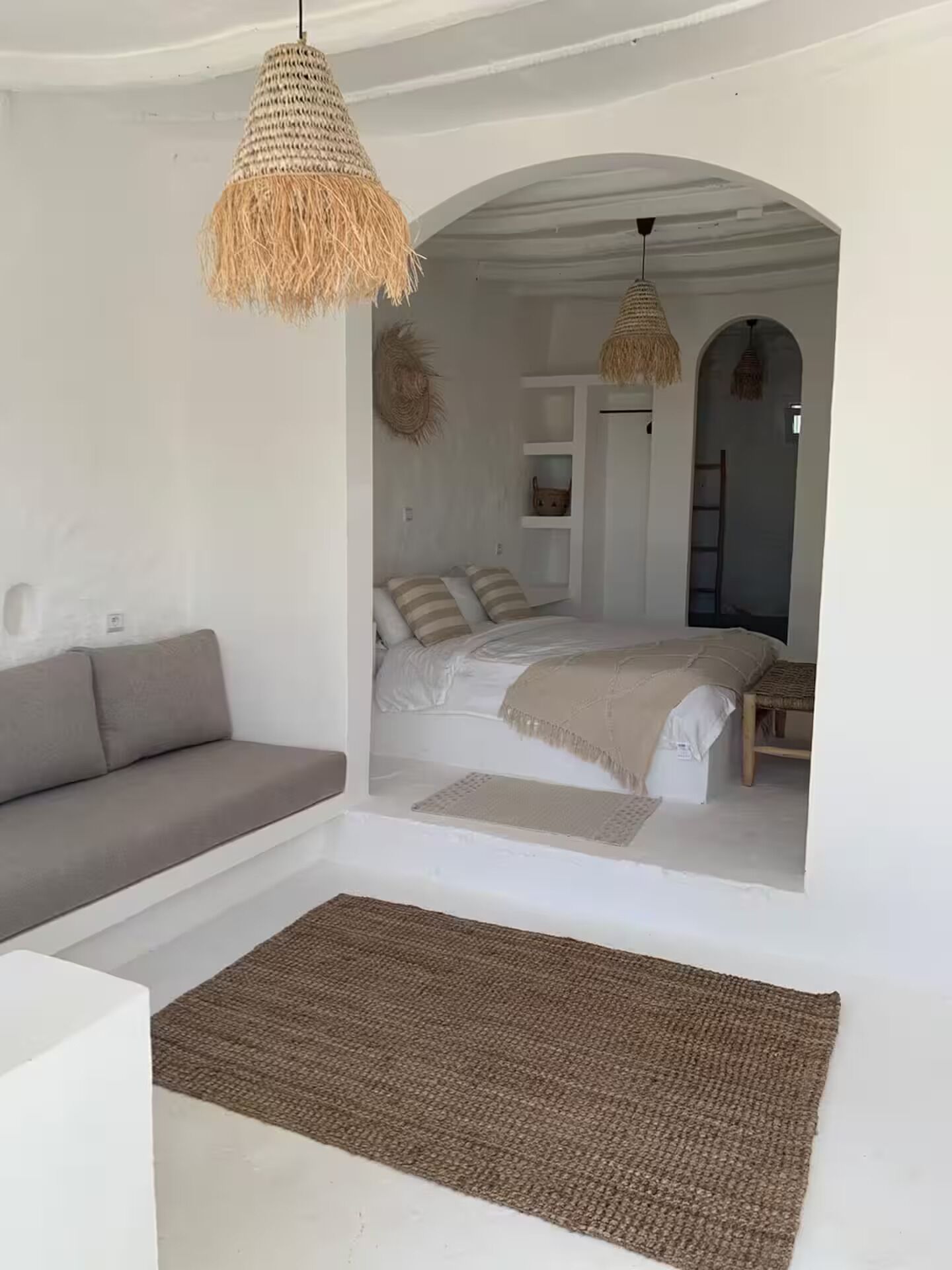 4 slaapkamers, een strijkplank/strijkijzer, gratis wifi, beddengoed