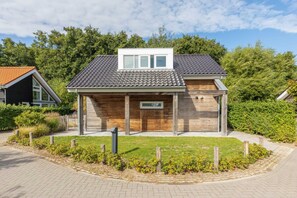 Exterior - Zeeland Luxury Villa Near Beach (Renesse)