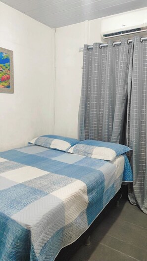 2 bedrooms, free WiFi, bed sheets - Beach house in Ajuruteua - PA - Comfort just a few meters from the sea (Bragança)