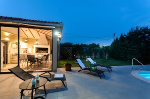 Family dining - Villa Marta (Plano)