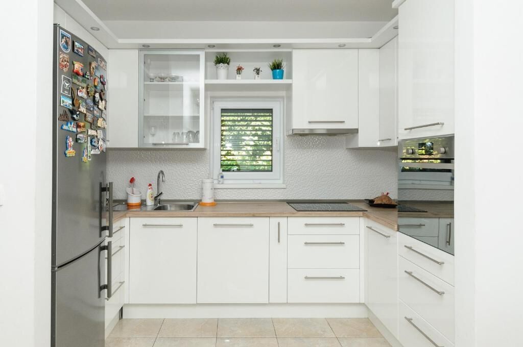 ラグジュアリー ヴィラ バルコニー コートヤードビュー | 専用キッチン