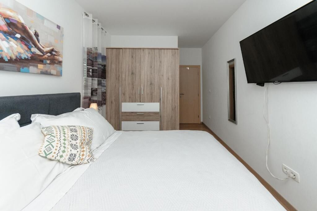 ラグジュアリー ヴィラ バルコニー コートヤードビュー | アイロン / アイロン台、WiFi (無料)