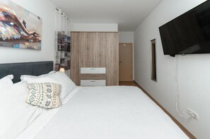 Luxury-Villa, Balkon, Blick auf den Innenhof