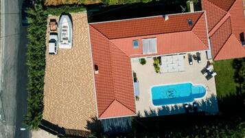 Luxury Villa, Balcony, Courtyard View | Exterior