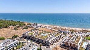 Exterior - Luxuoso T2 c/Piscina em Quarteira by LovelyStay (Quarteira)