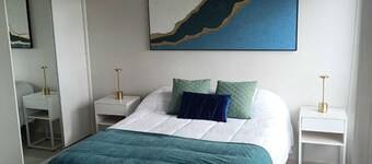 Beautiful studio at 9 min. from the Corporate Axis / Airport / Shopping del Sol