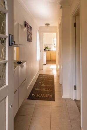 Interior -  1 bedroom 1 bathroom apartment in a quiet street in the heart of Chelsea, (London)