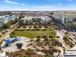Exterior - Game on! Just Remodeled! Luxurious Resort-Style 2B (San Diego)