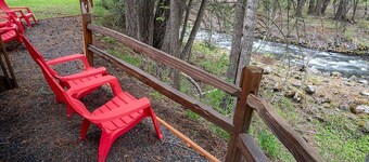 Peaceful Wallowa Lake Cabin Near State Park