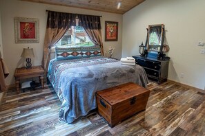 3 chambres, fer et planche à repasser, Wi-Fi, literie fournie