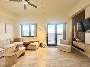 Living area - New! Coco Chateau Pool/HotTub/Incredible MtnViews (Sugar Mountain)