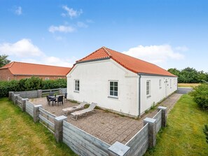 Outdoor dining - "Marjatta" - 3.2km from the sea by Interhome (Blåvand)