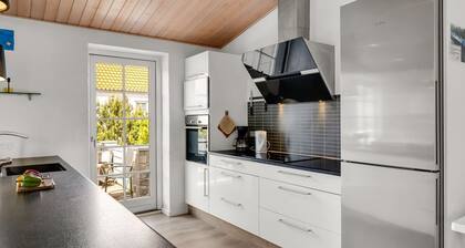 "Donco" - 3.2km from the sea by Interhome