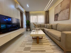 Living area - Cozy 2BR Apartment in Peaceful Maadi – Near Services (Cairo Governorate)