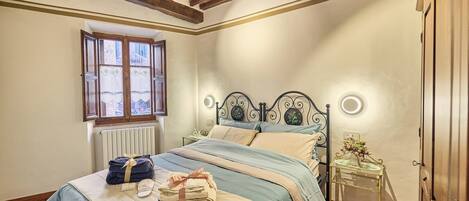 1 Schlafzimmer, Schreibtisch, Bügeleisen/Bügelbrett, kostenloses WLAN