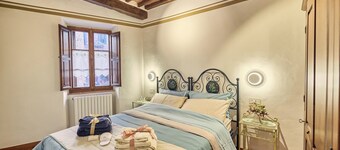 Vicolo Nobile - Romantic Heart of Montepulciano