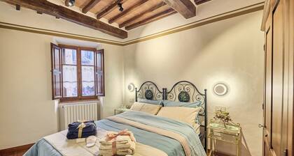 Vicolo Nobile - Romantic Heart of Montepulciano