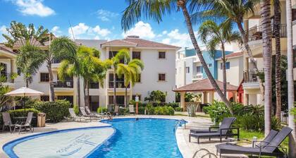 Welcoming 2bedroom 2 bathroom apartment with AC ,pool, picnic area in Punta Cana