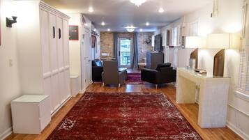 Suite de lujo, vistas a la ciudad | Vestíbulo