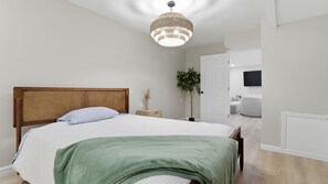 4 chambres, fer et planche à repasser, Wi-Fi gratuit, draps fournis
