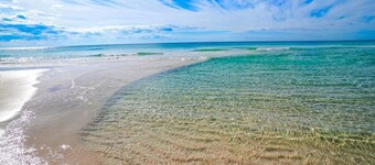 Pensacola Beach Sound-Side 1BR Condo ☀️Pool, Tennis & Dock