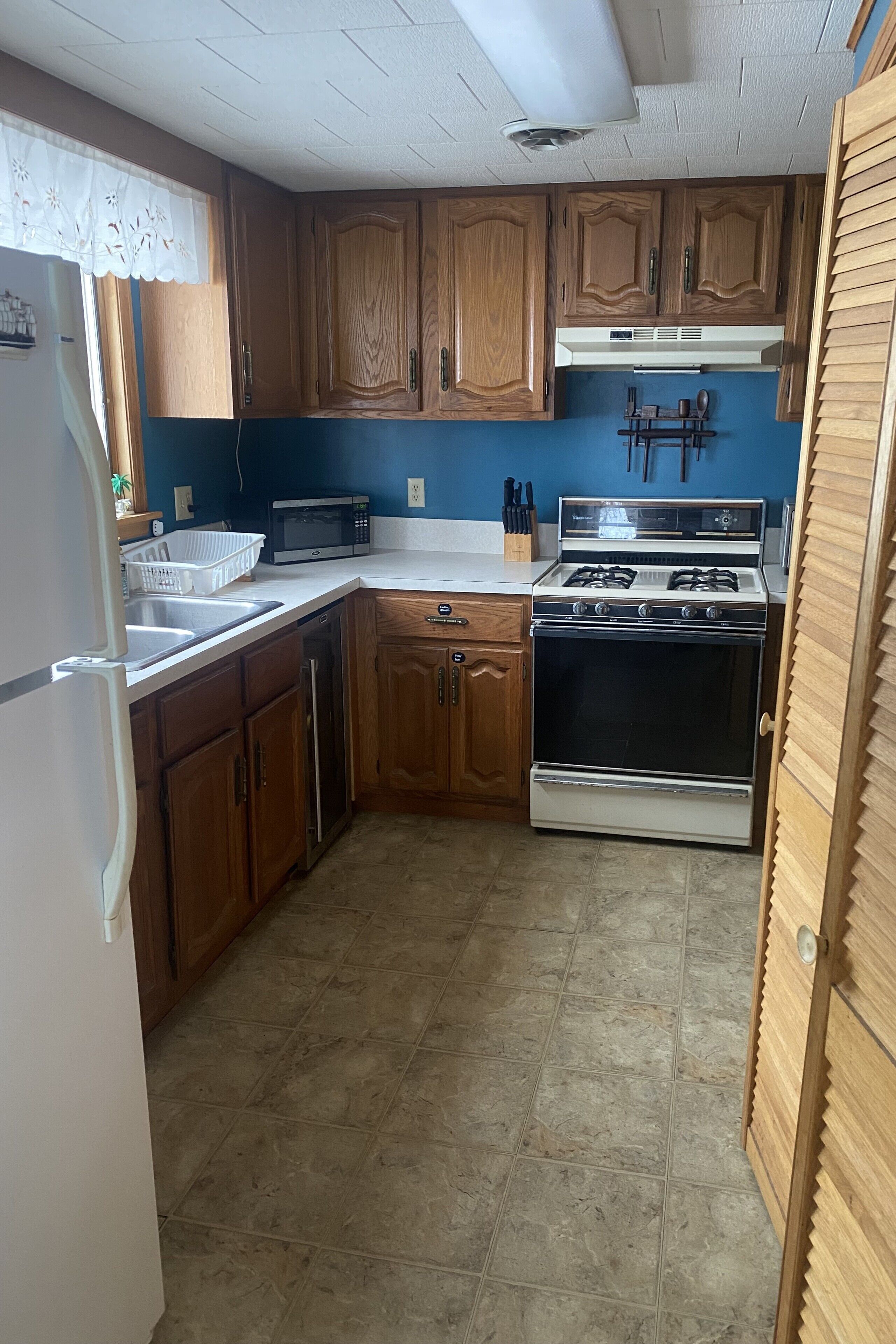 Microwave, oven, stovetop