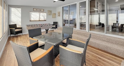 Newly renovated 3-bedroom house in quiet Pueblo neighborhood