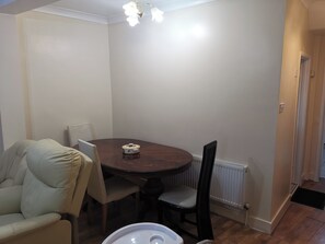 Dining - 3 Bed House - Sleeps 6 - Garden - Central London (London)